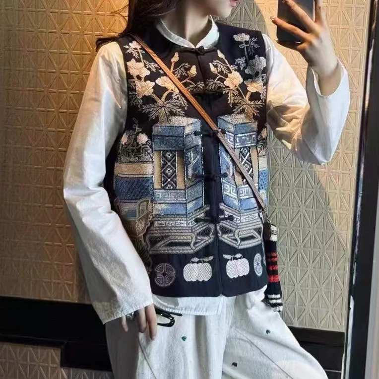 修身型简约纯色圆领新中式重工刺绣无袖马甲上衣