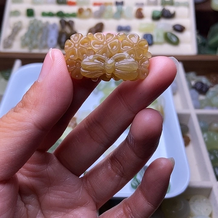 简***木和田玉未镶嵌手链