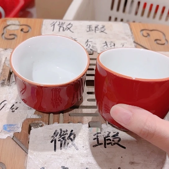 微瑕无运费险，介意的勿拍，谢谢支持！