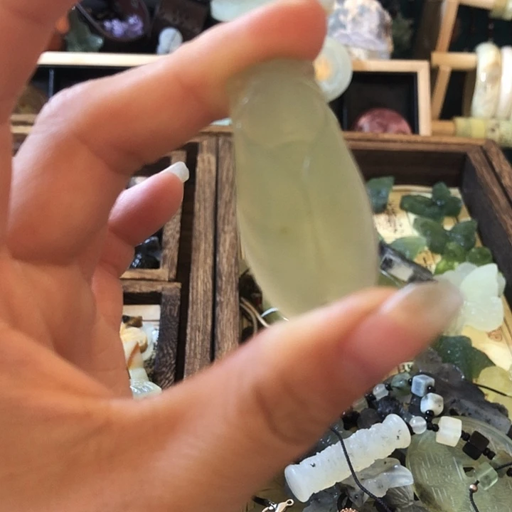 岫玉未镶嵌岫玉挂件
