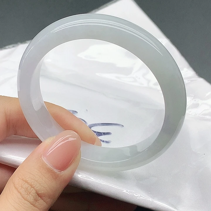 未镶嵌手镯翡翠302