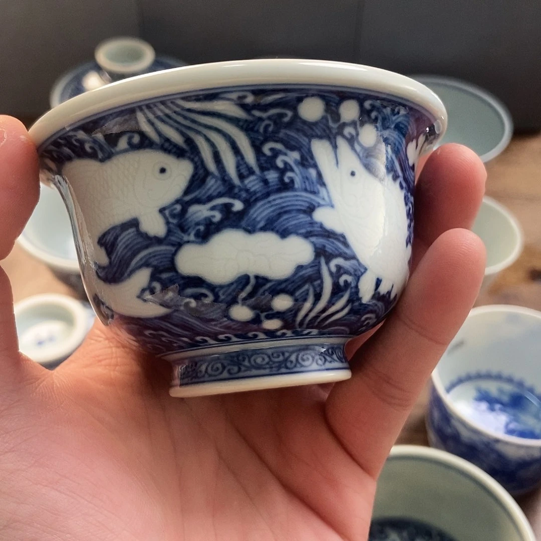 宣之堂暗刻鱼藻压手杯