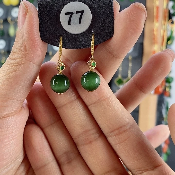 和田玉耳饰18K金镶嵌