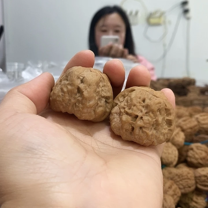 文玩核桃吊坠蛤蟆37+