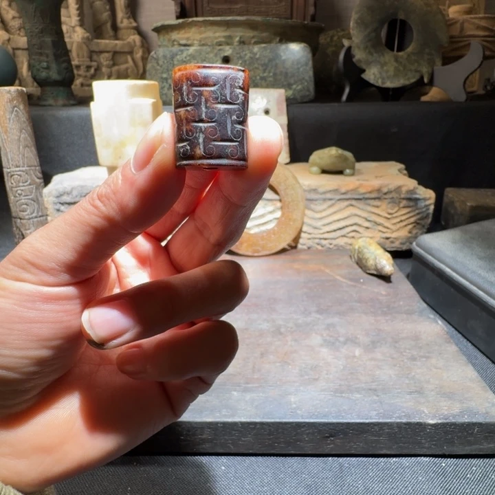 和田玉（糖玉）颈饰未镶嵌跟****国