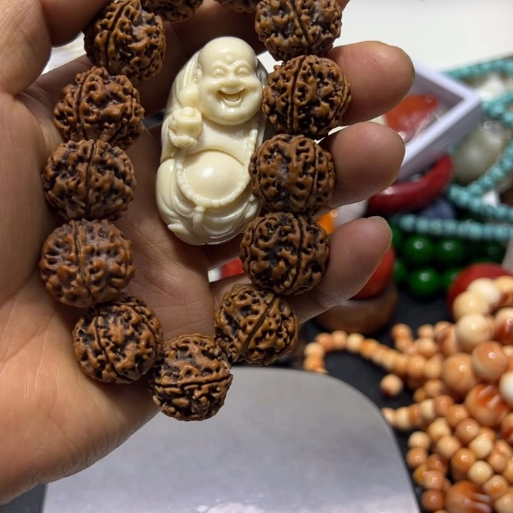 大果紫檀（缅甸花梨）冰箱佛吊坠