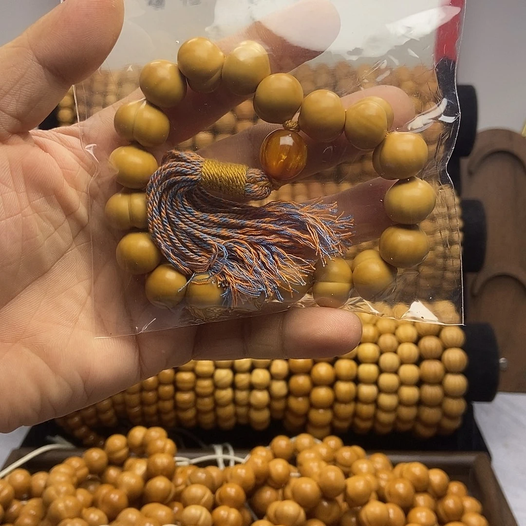 猴头核桃手串光面屁桃手持一条