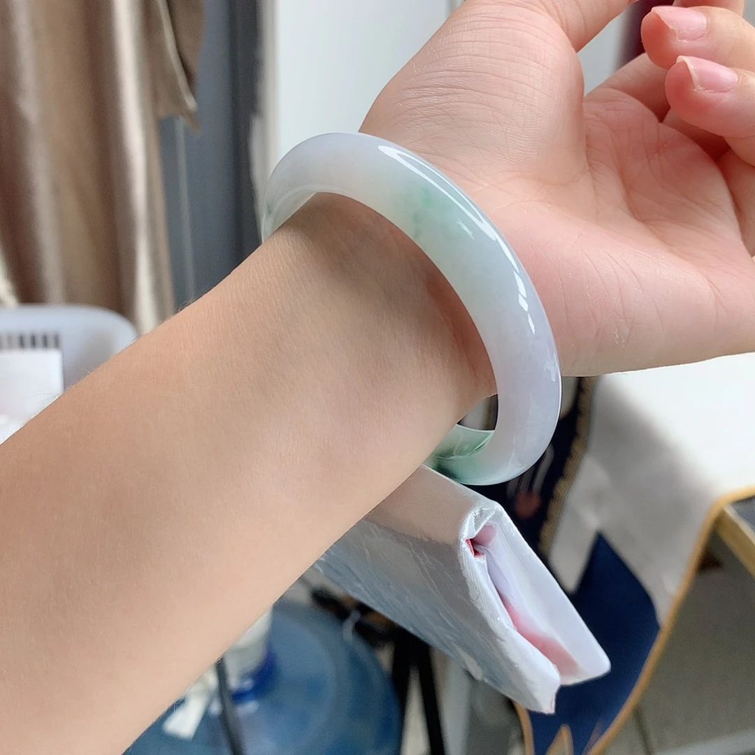 翡翠手镯未镶嵌天然翡翠14号