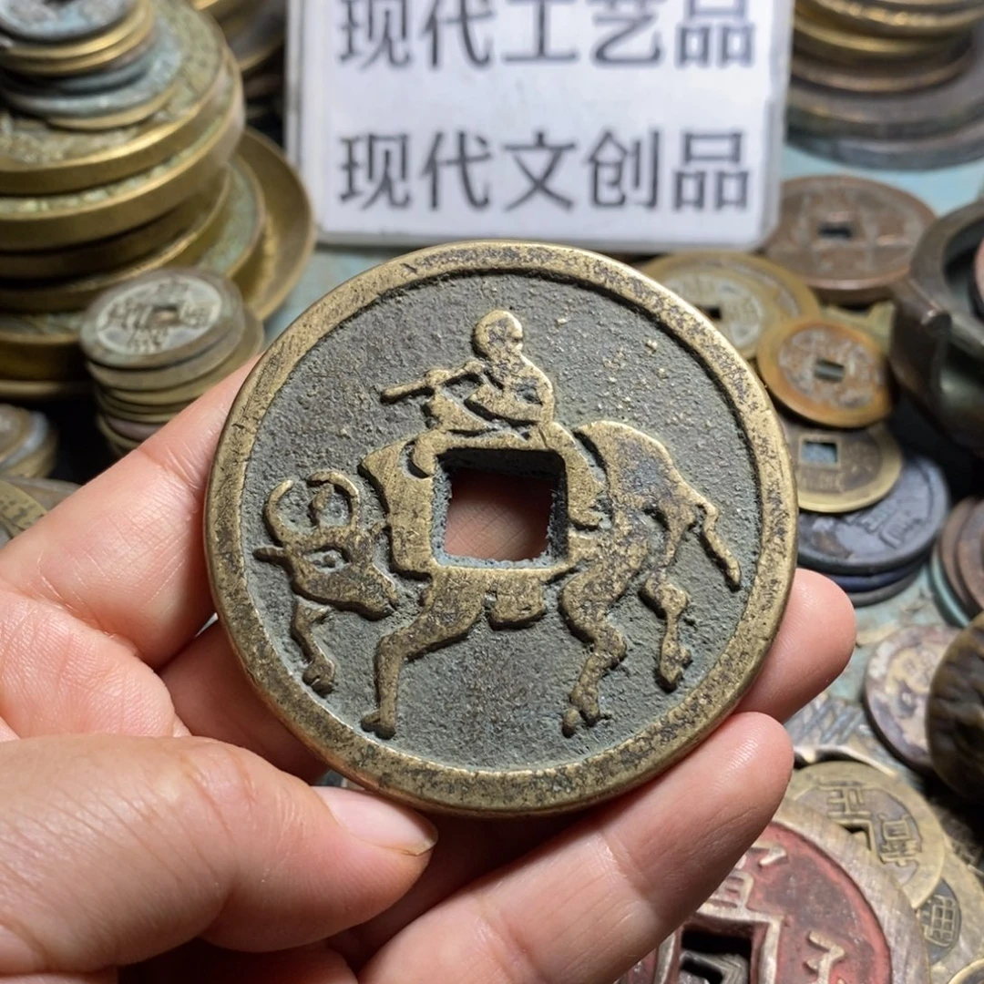 铜现代工艺品学习币