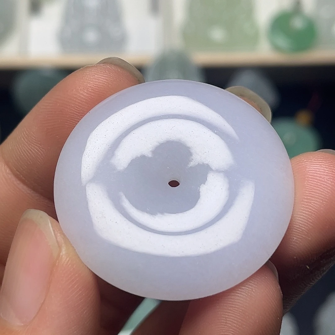 翡翠未镶嵌颈饰缅甸天然翡翠