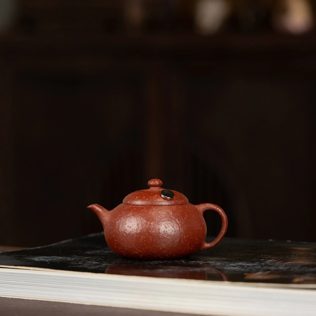 【利贞l大朴系列-梨三式】九瀚制原矿大红袍黑骨烧手工制 约105cc