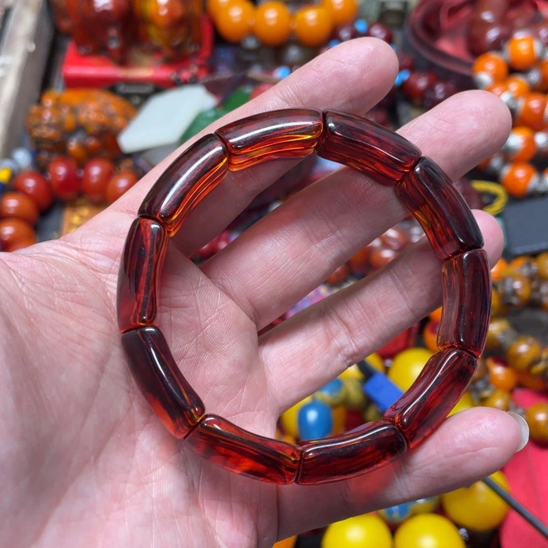 琥珀裸石未镶嵌好物推荐如图所示