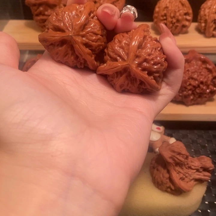 手串/手链核桃稳**爷核桃。宫灯。40.41尺