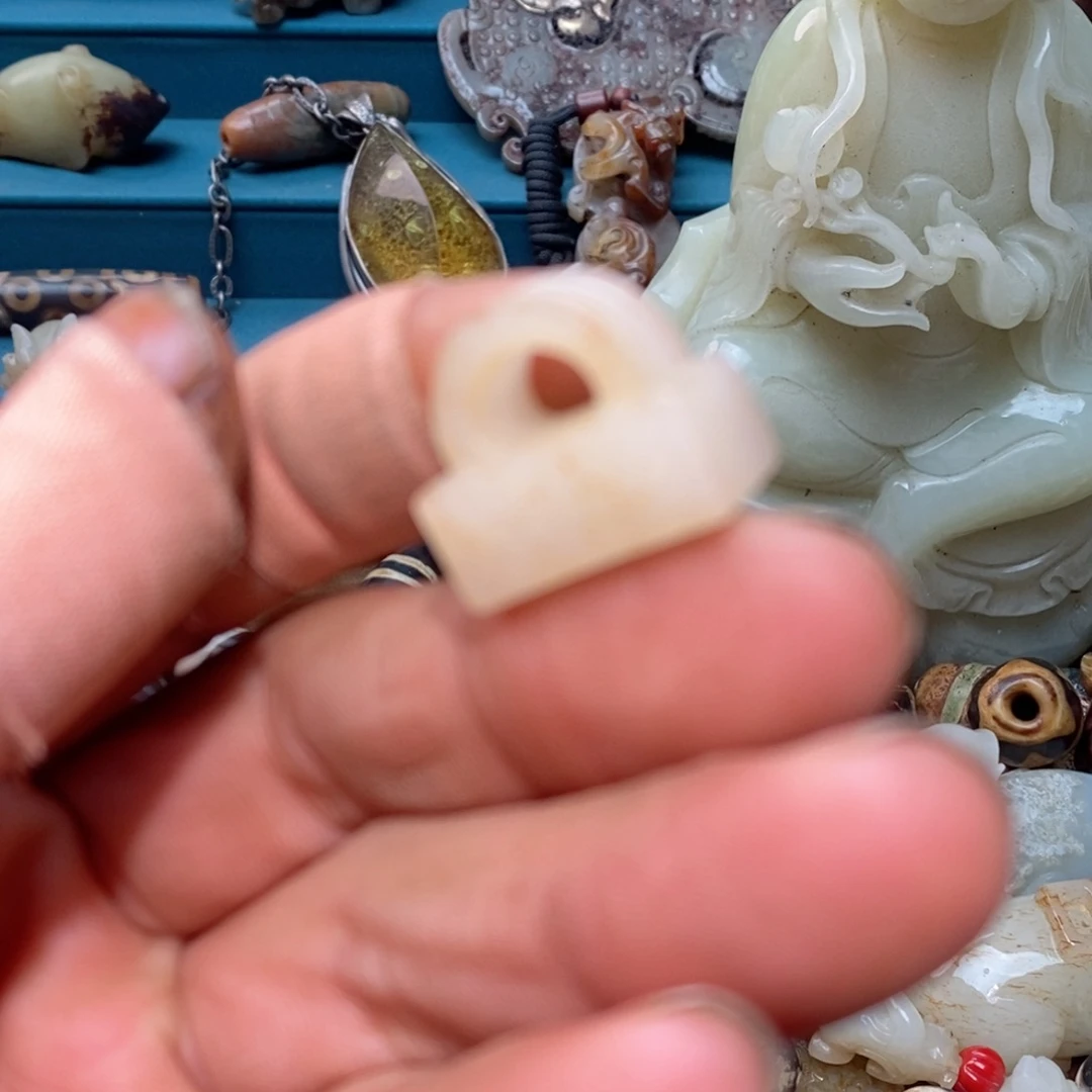 未镶嵌珠子的玛瑙/玉髓