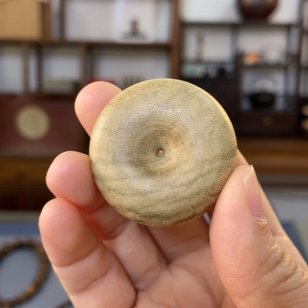 吊坠沉香马来平安扣