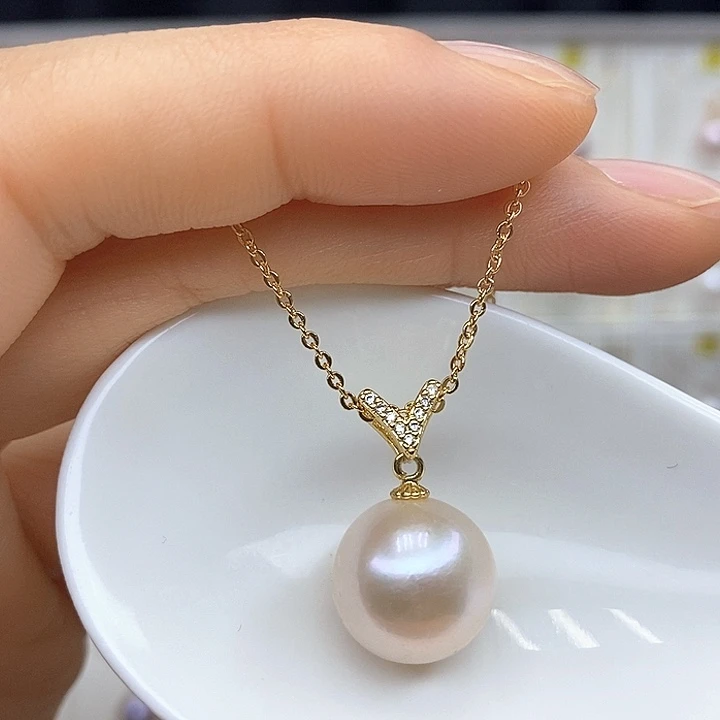淡水珍珠合金颈饰