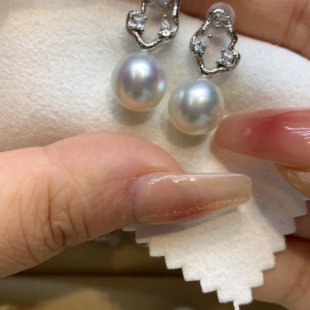 银S925镶嵌耳饰海水珍珠