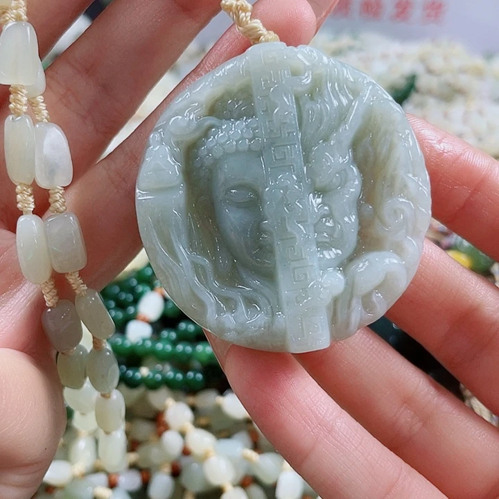 颈饰未镶嵌和田玉