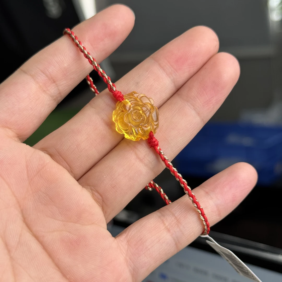 琥珀雕刻牡丹花横对孔DIY手绳