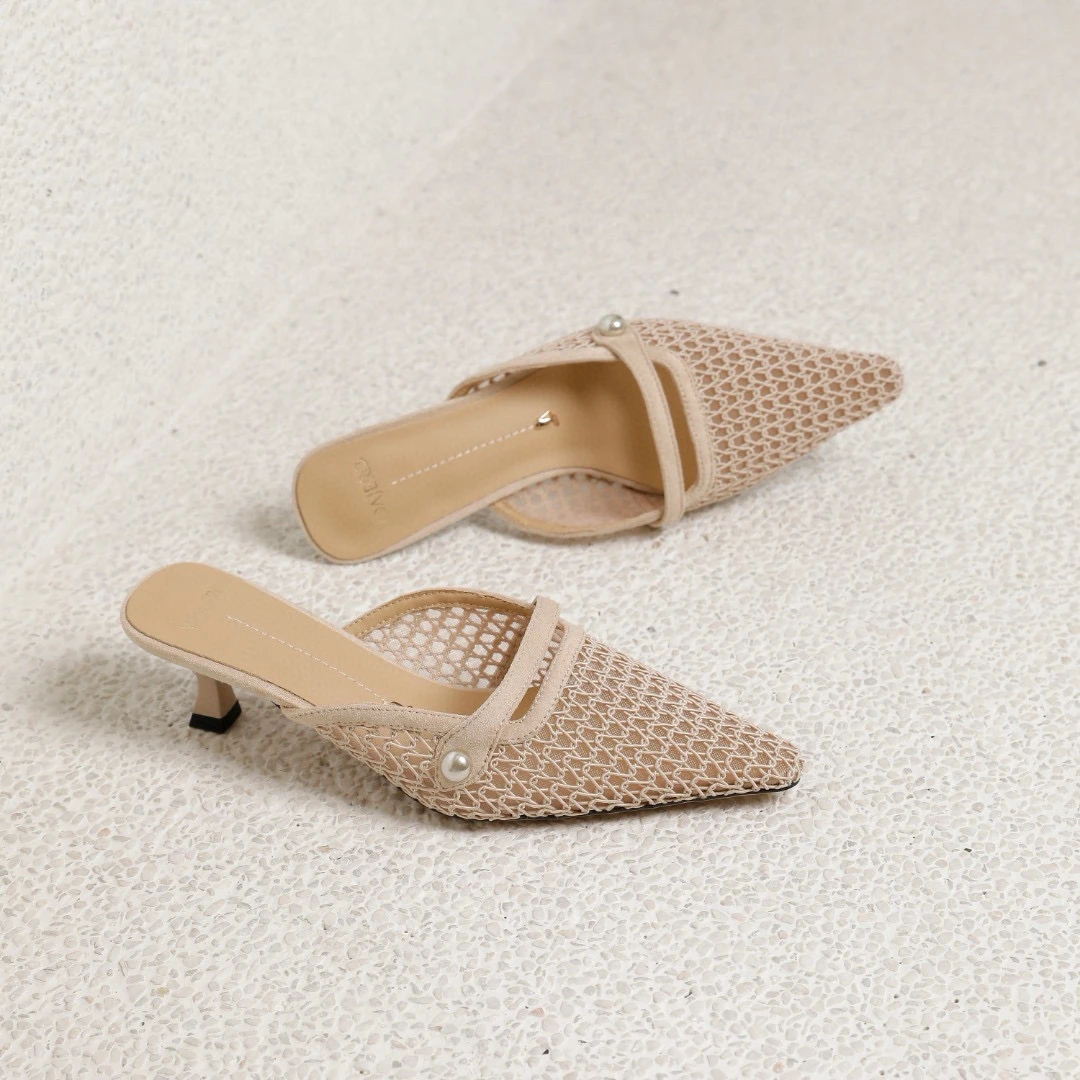 26Q2118法式细跟包头网纱水钻纯色包头拖百搭中跟镂空气质尚透气