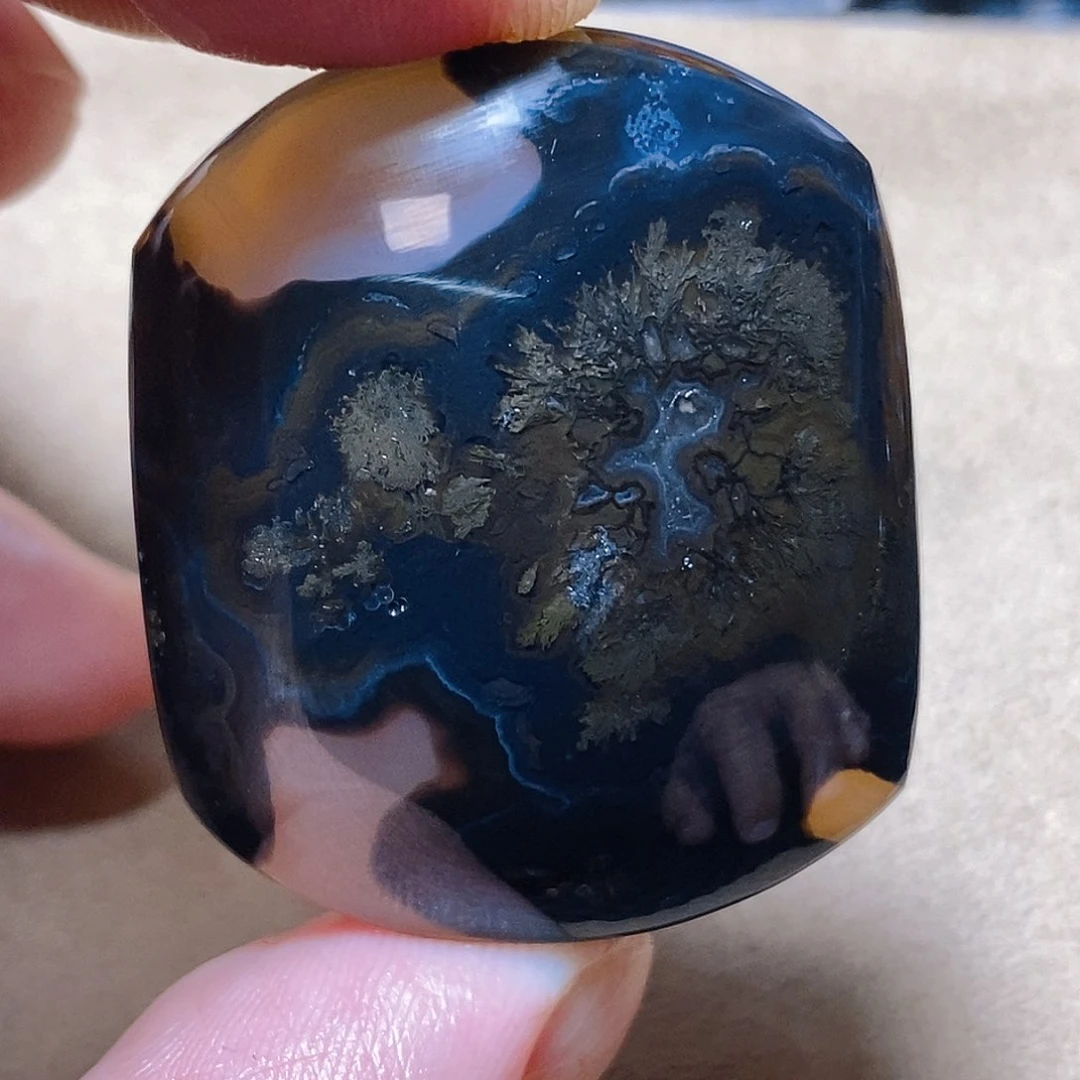 未镶嵌颈饰玛瑙/玉髓放**刀