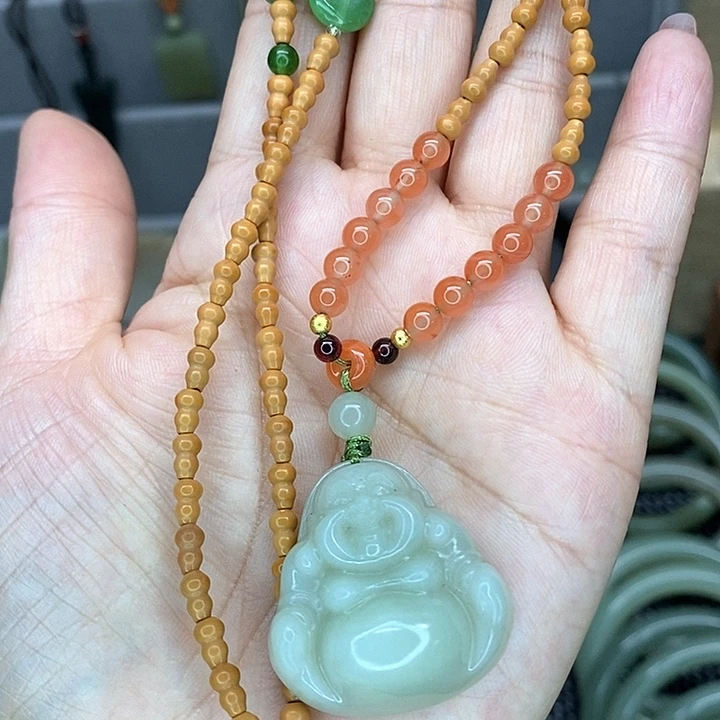 和田玉（青白玉）颈饰未镶嵌