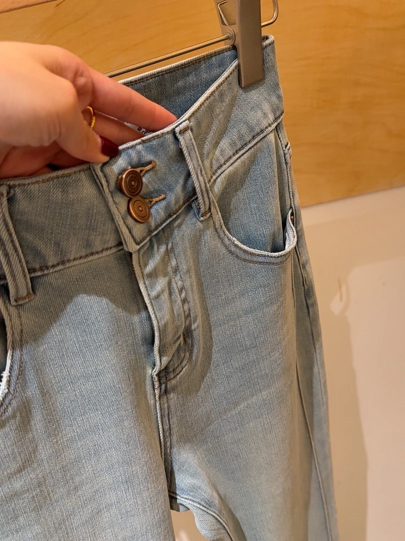 老赵服饰 两粒扣高腰牛仔喇叭裤 21AU3183