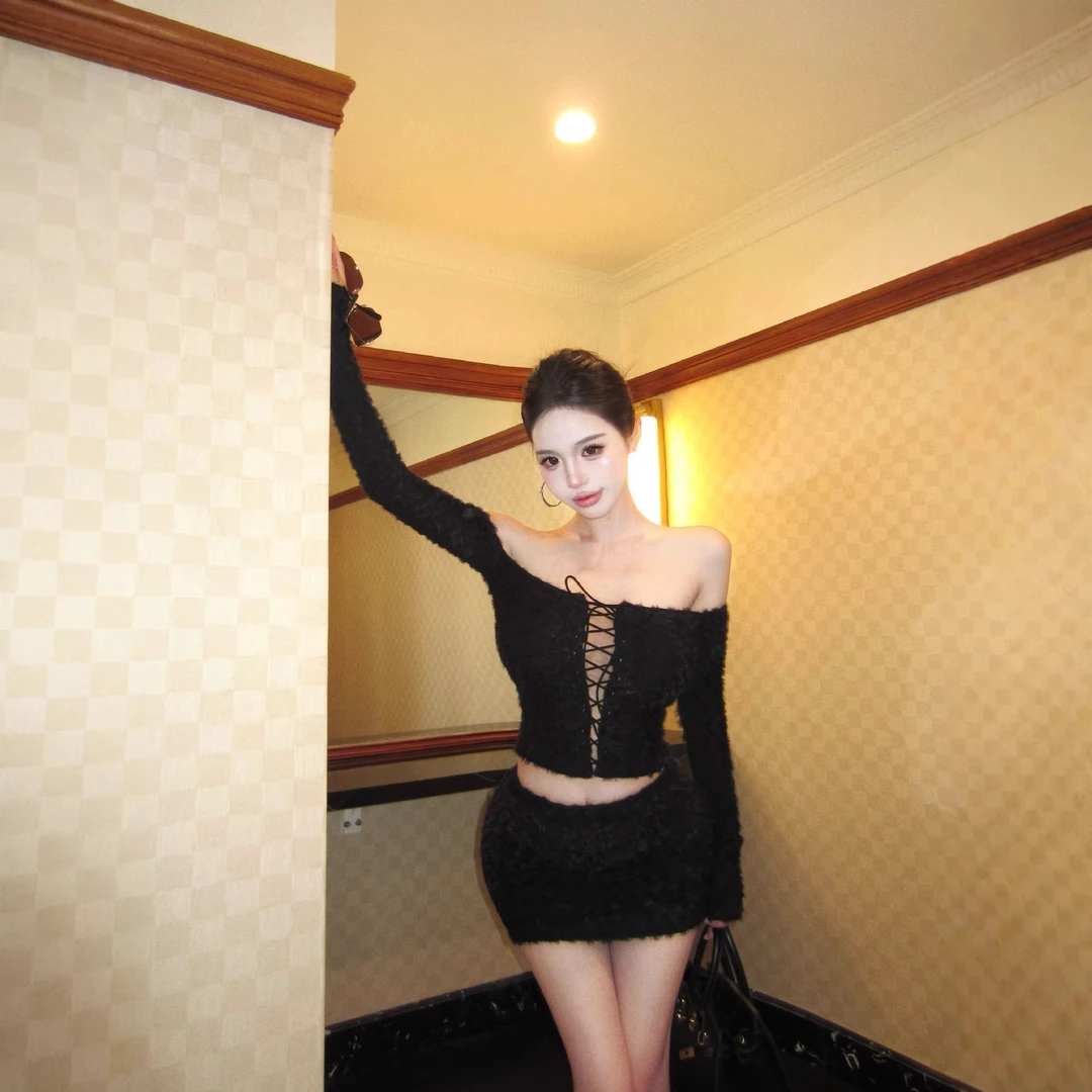 实拍性感辣妹针织套装女一字肩镂空长袖上衣包臀短裙两件套潮