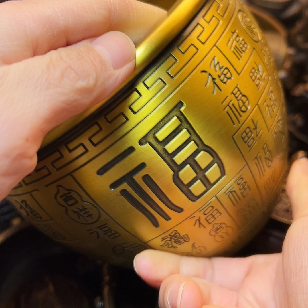 精美铜器工艺品等