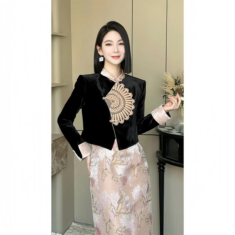 格娜2025秋季新款国风剪花新中式外套刺绣半身裙氛围感优雅两件套