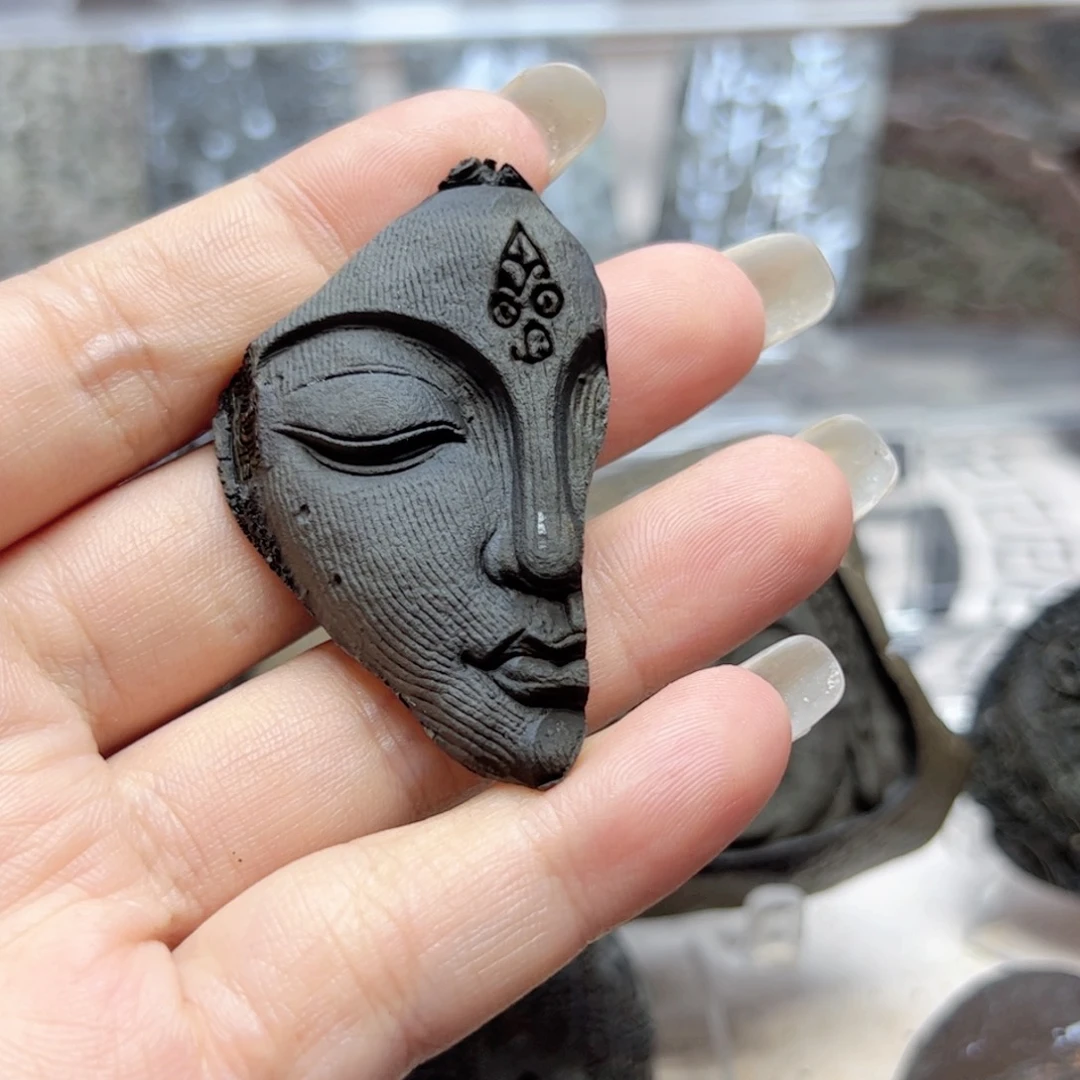 小石头哈哈哈哈哈哈哈哈