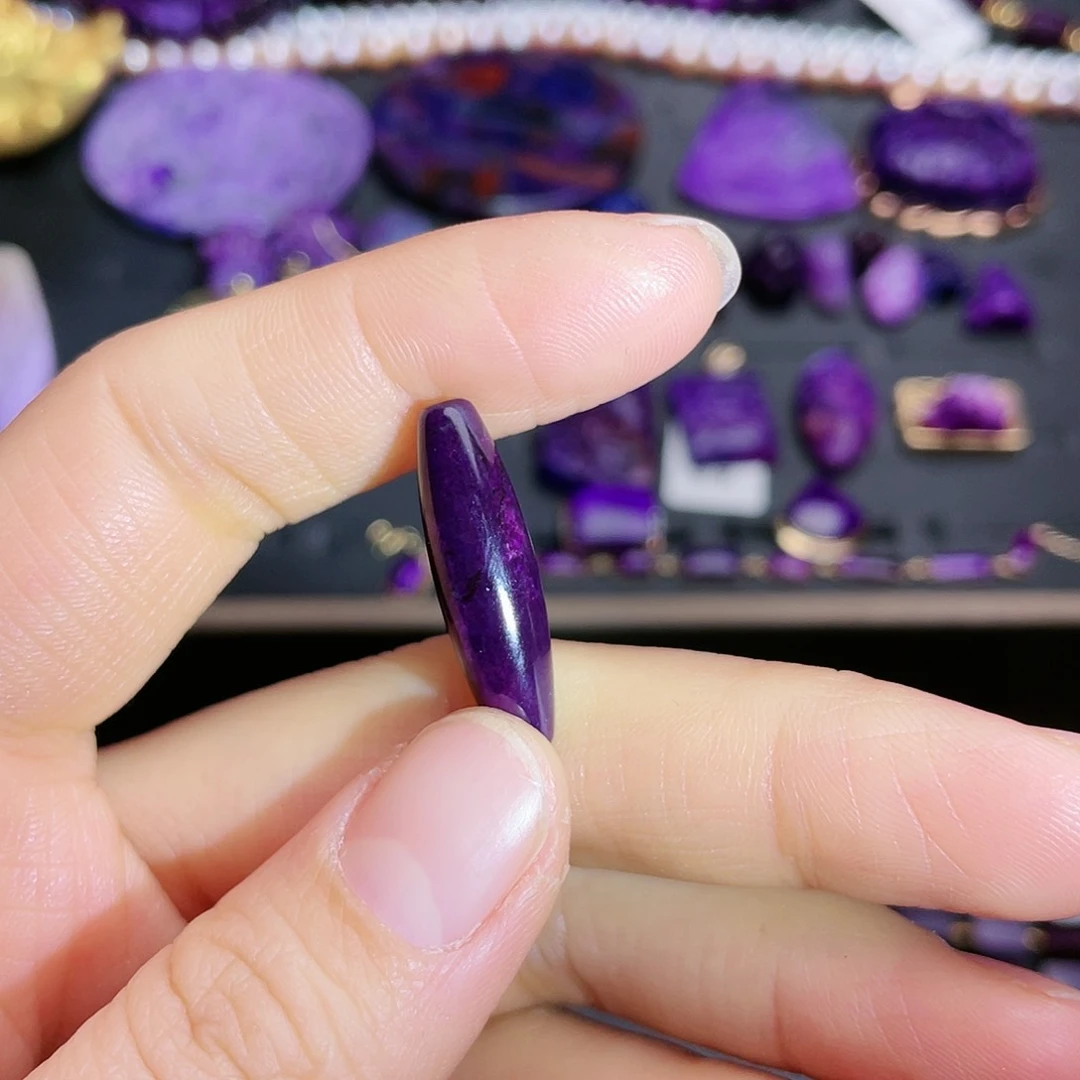 苏纪石（舒俱来）筒珠未镶嵌