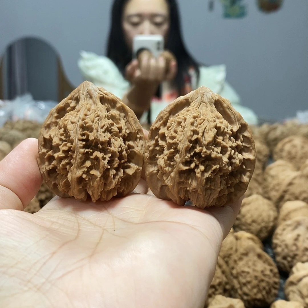 文玩核桃吊坠满天星41+