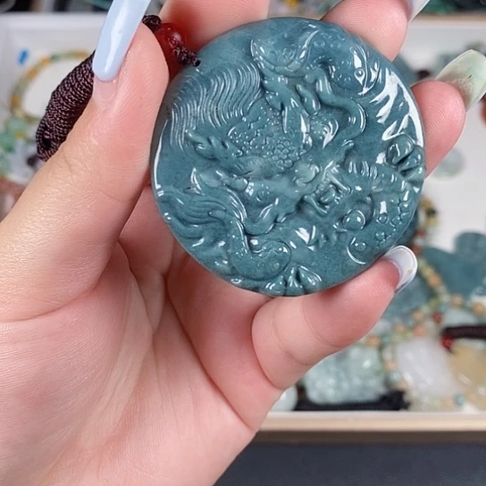 翡翠未镶嵌颈饰999999999