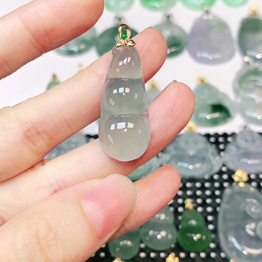 吊坠(不含链)18K金镶嵌翡翠
