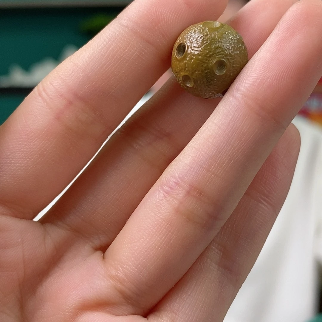 百***孟绿松石未镶嵌挂件