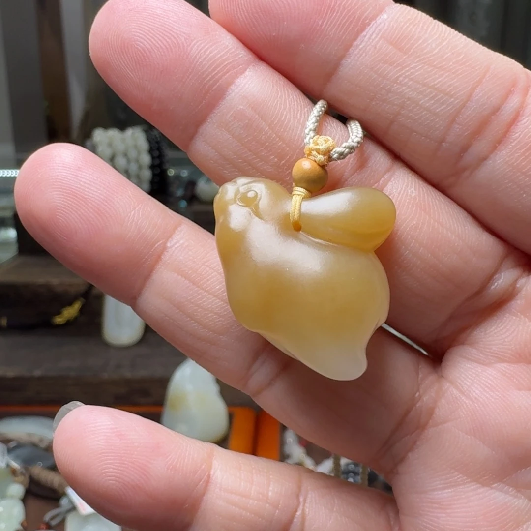 和田玉挂件未镶嵌