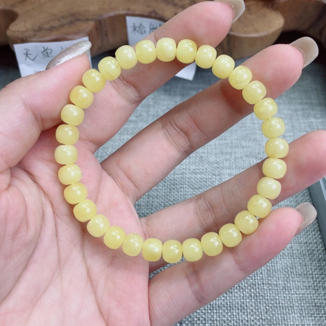 未镶嵌蜜蜡裸石蜜蜡79