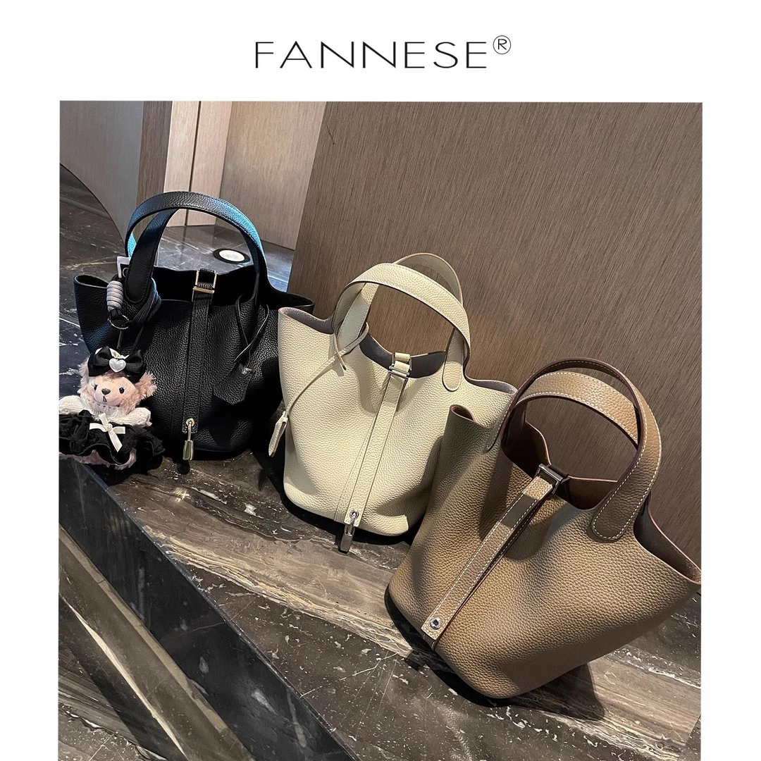 2025新款TOGO头层牛皮菜篮子手拎包女银扣手提黑色水桶包真皮百搭