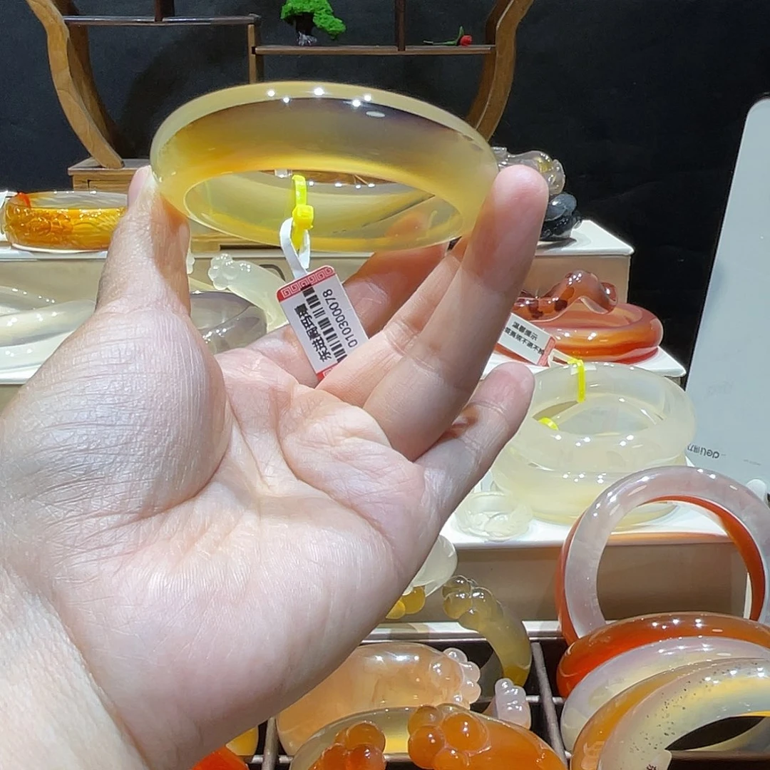 玛瑙/玉髓未镶嵌手镯