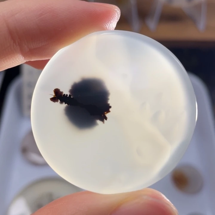 玛瑙/玉髓未镶嵌牌子