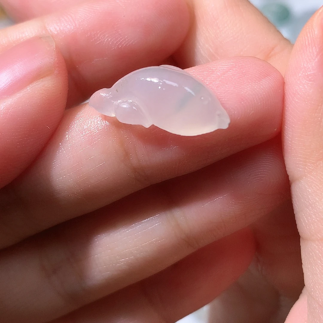 定制翡翠未镶嵌海豚