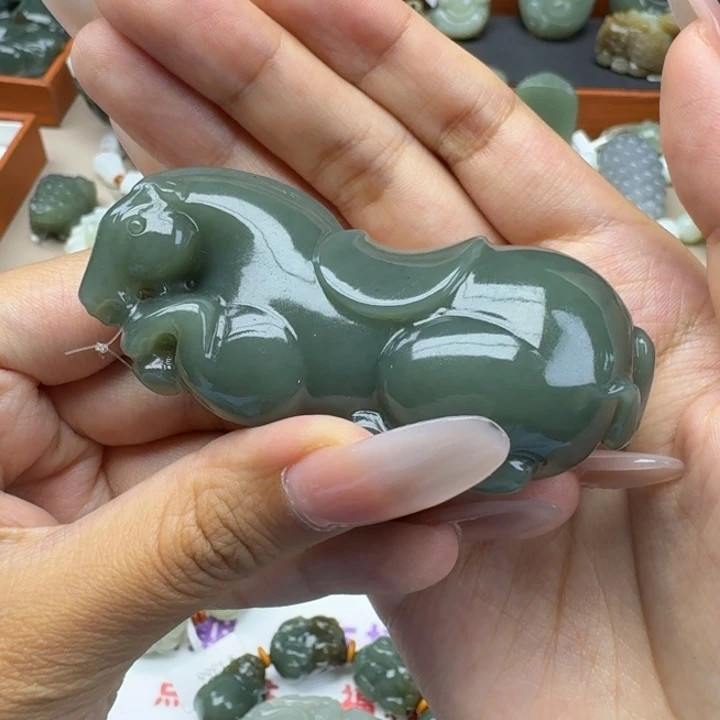 和田玉未镶嵌吊坠(不含链)牢**命