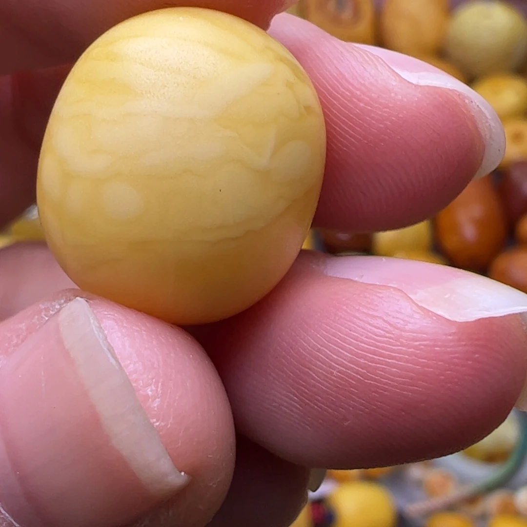 蜜蜡未镶嵌珠宝奇石15.9加