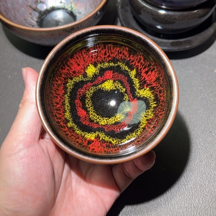 茶盏好想和她谈一下心