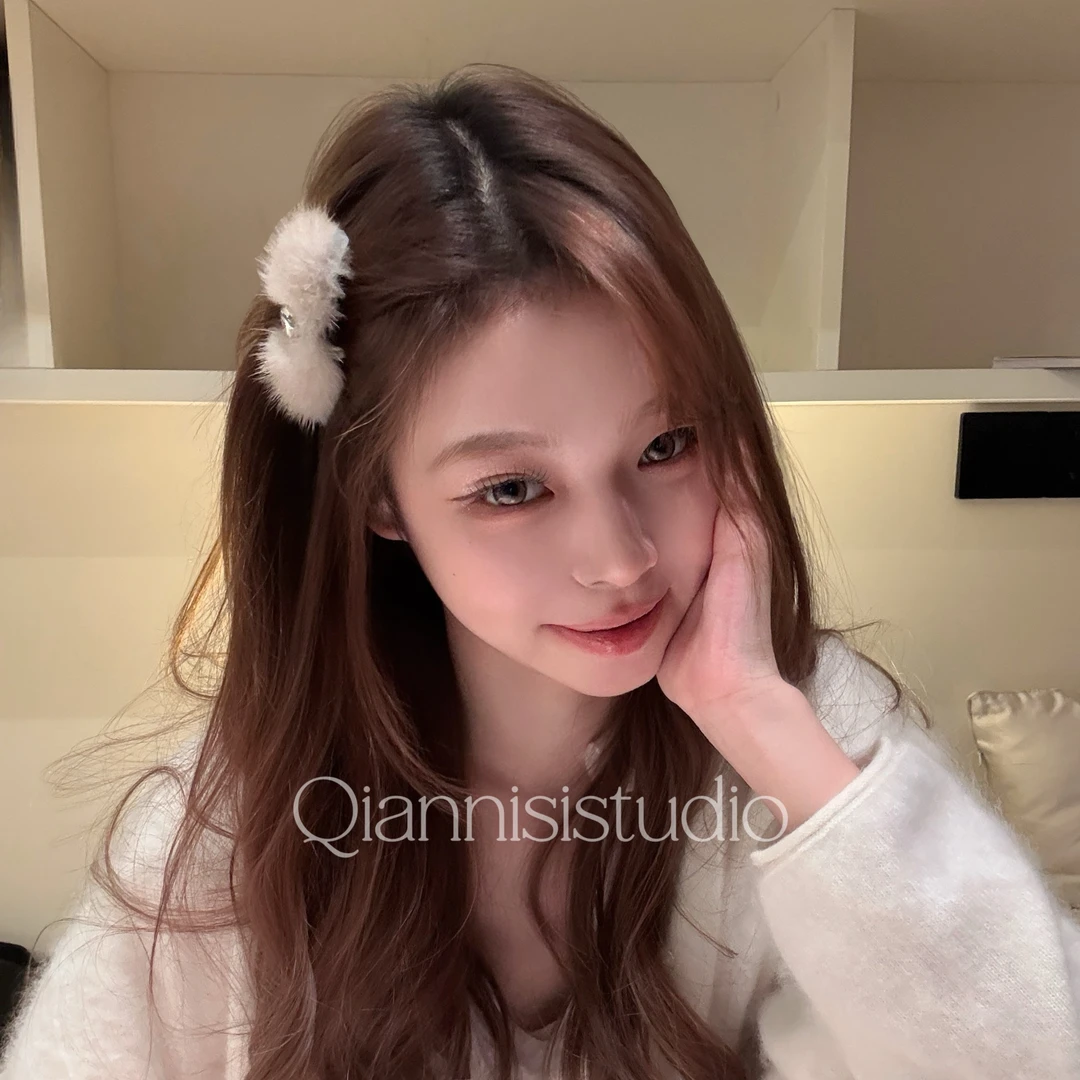 F235浅咖色毛毛爱心闪闪泡菜款插梳