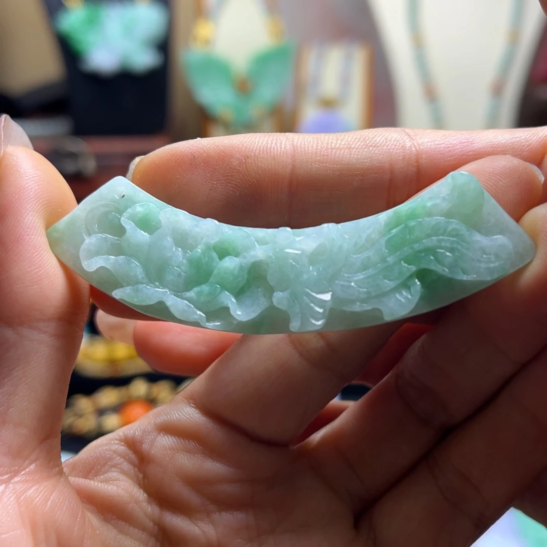 颈饰未镶嵌翡翠天然翡翠