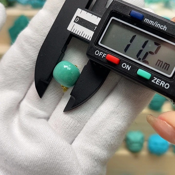 绿松石珠宝未镶嵌