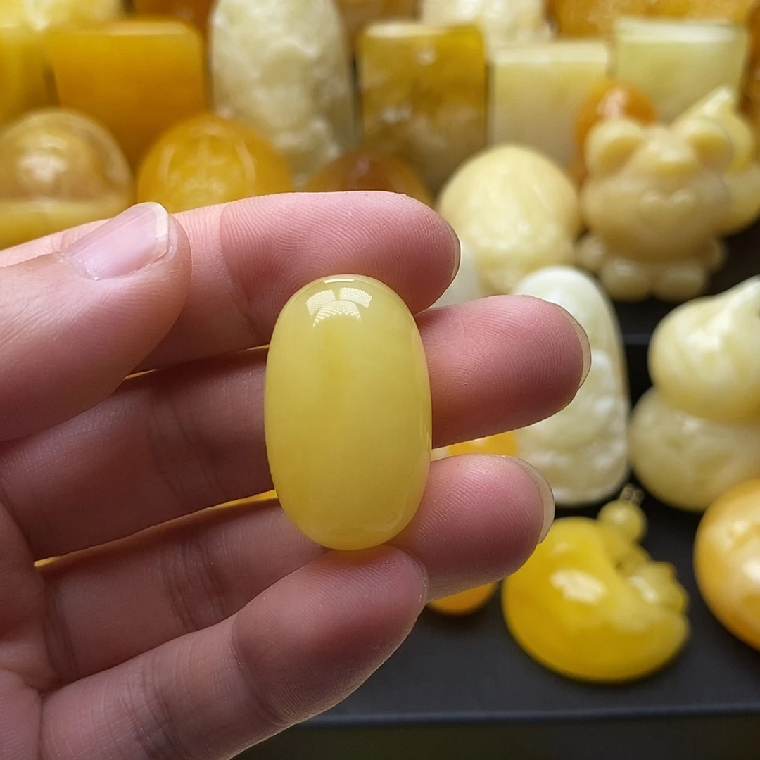 琥珀颈饰未镶嵌琥珀蜜蜡吊坠