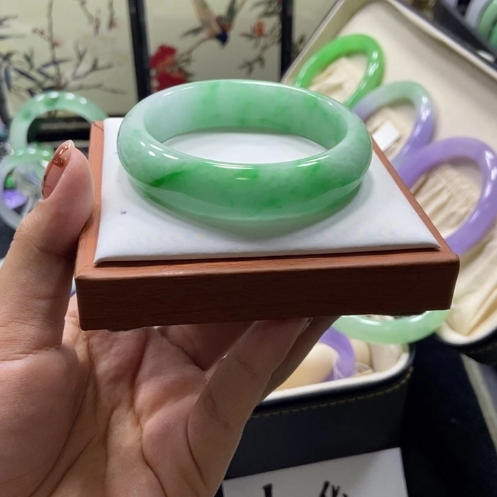 草***霸非金属58/59手镯圈口